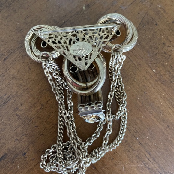 Kirk’s Folly Pin - Picture 2 of 2